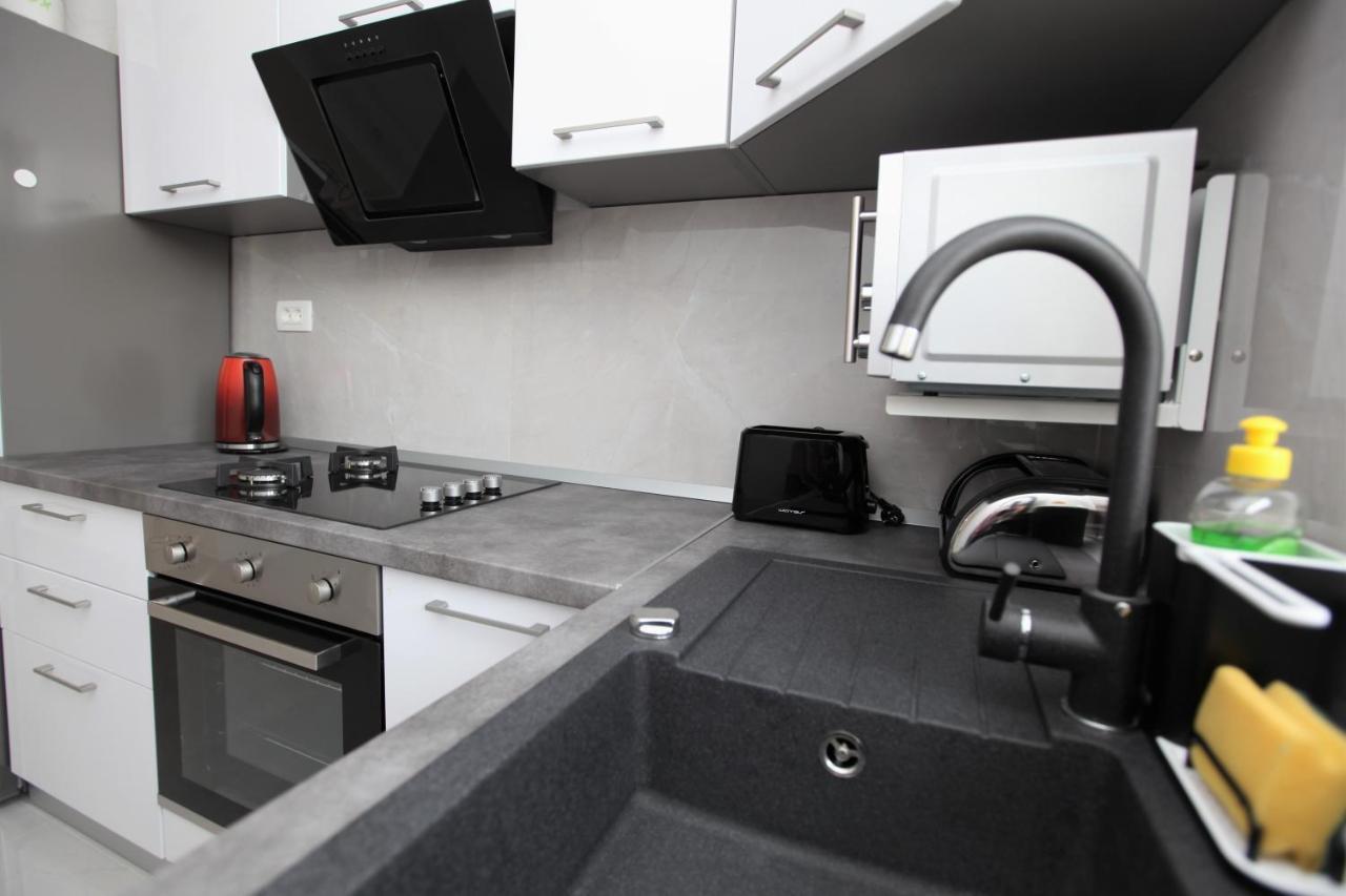 Apartmani Ive Trogir Exteriör bild