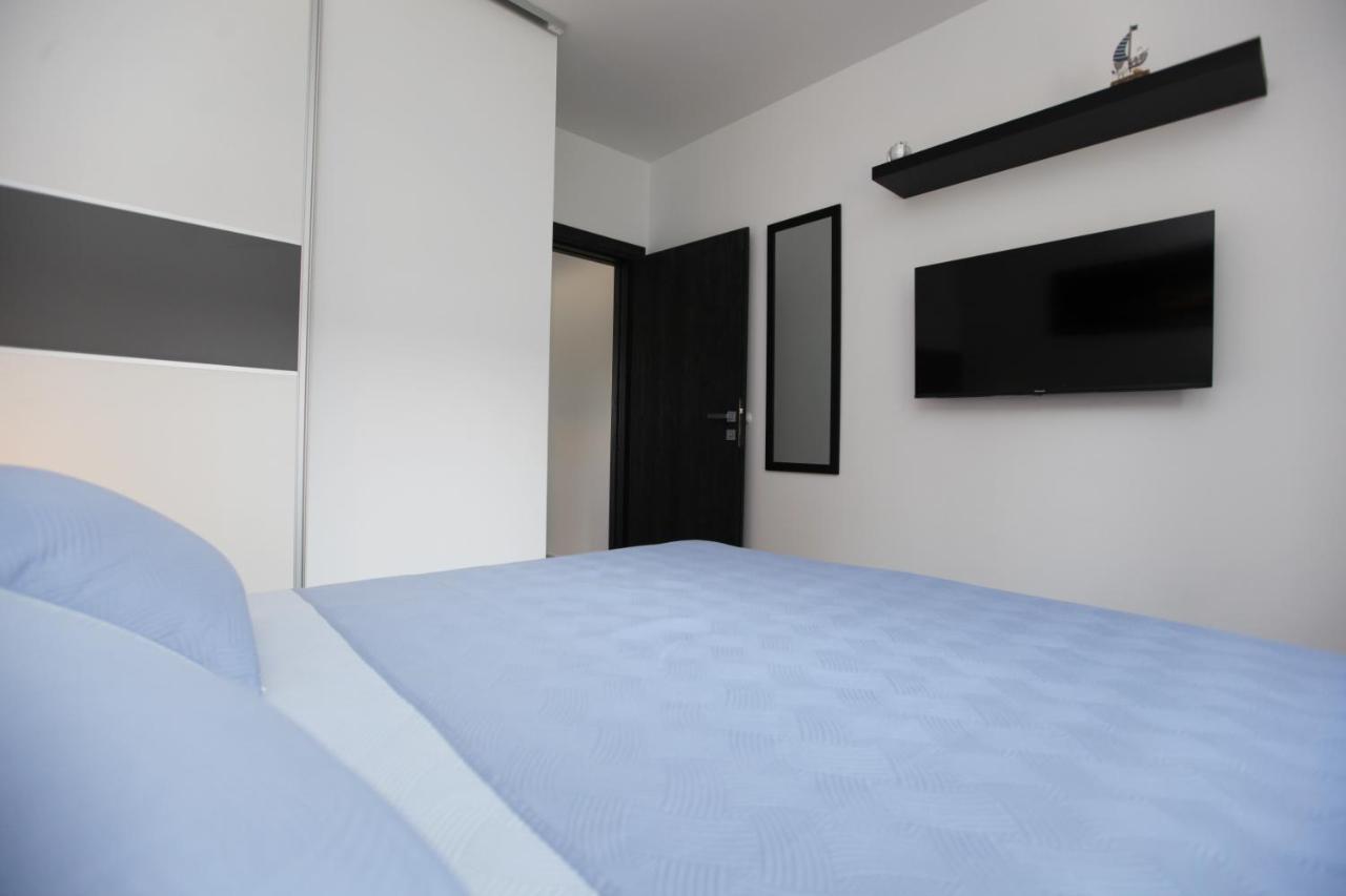Apartmani Ive Trogir Exteriör bild