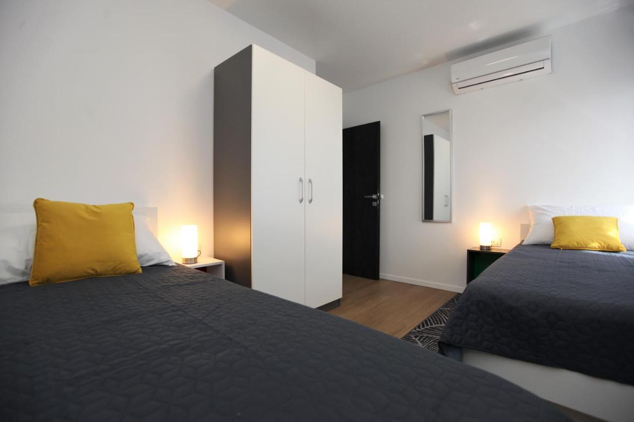 Apartmani Ive Trogir Exteriör bild