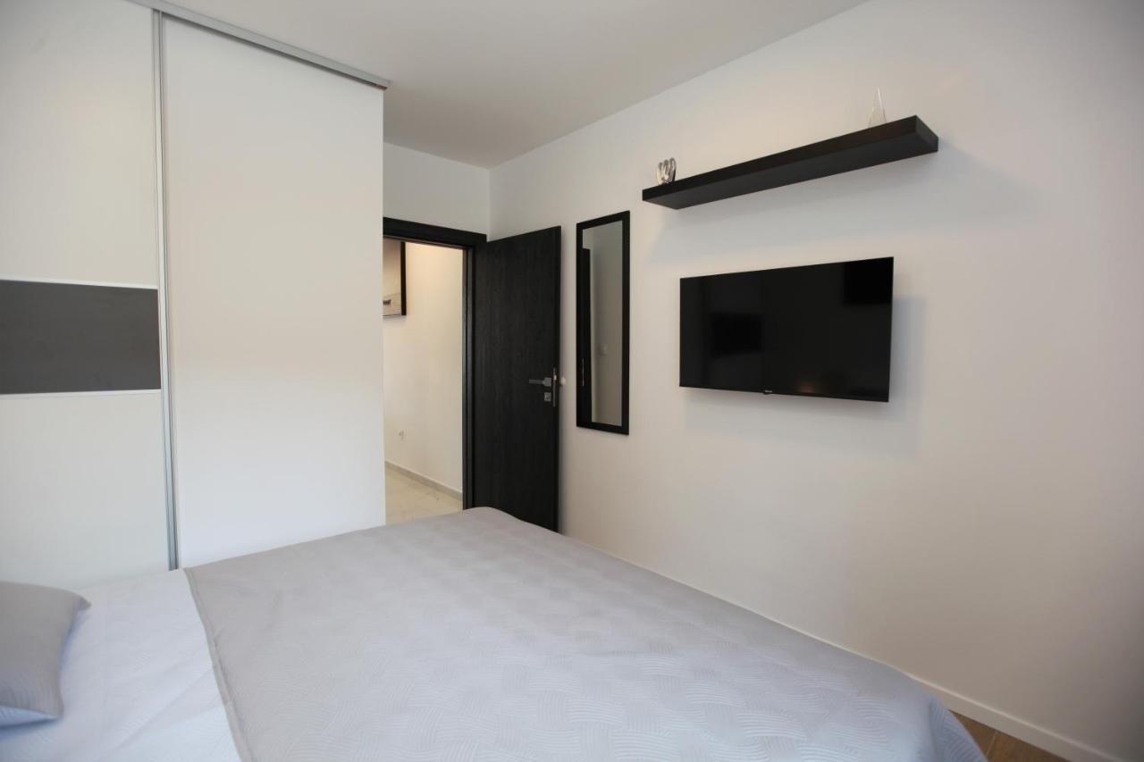 Apartmani Ive Trogir Exteriör bild