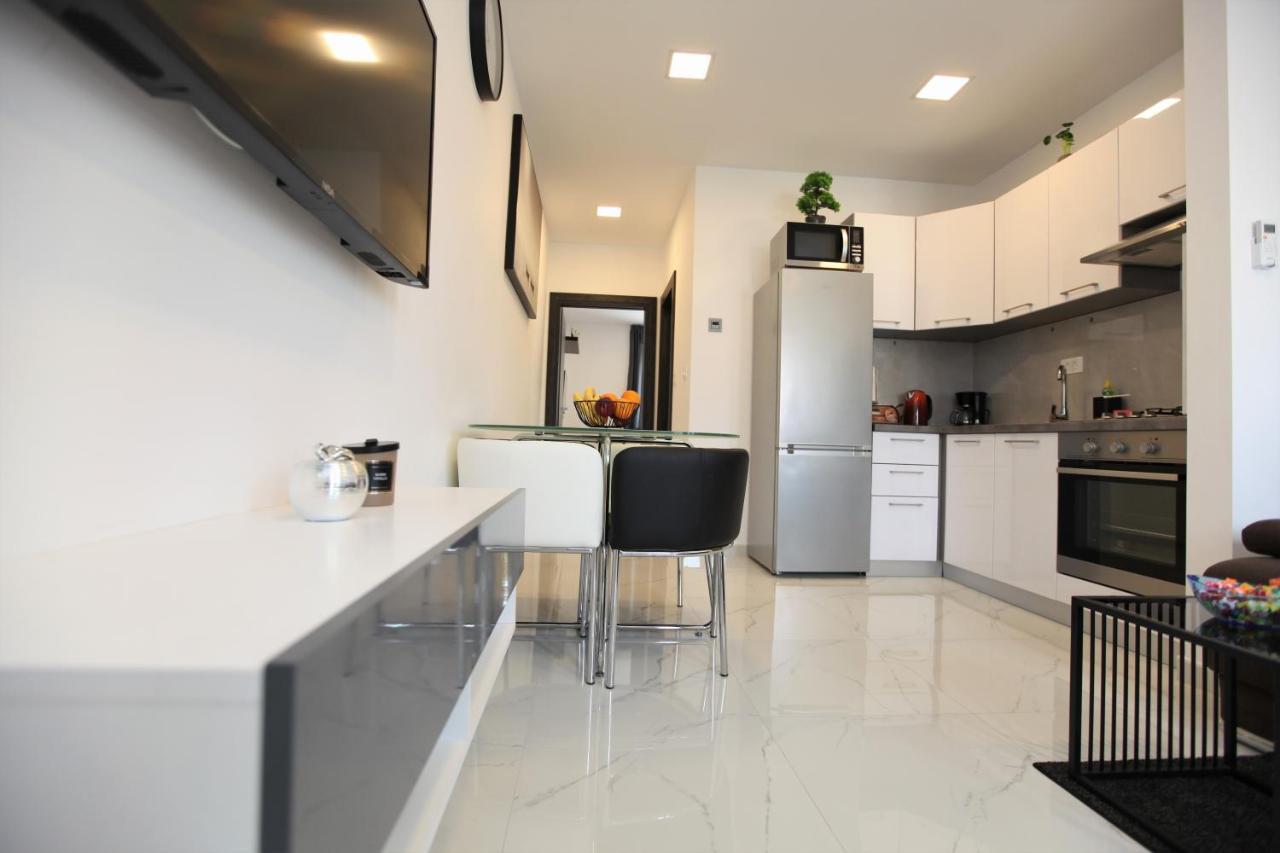 Apartmani Ive Trogir Exteriör bild